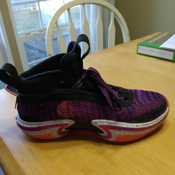 Jordan 36 - Picture 3 of 4